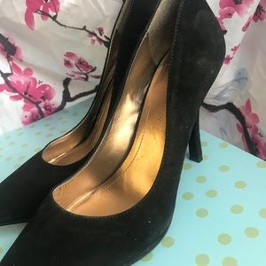 BCBG suede black heels